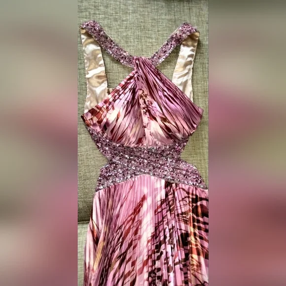 Women's Pink Formal, Prom of Cocktai Dress with Sequins, Stones & Embellishments - Picture 8 of 16